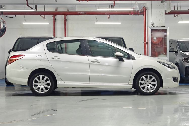 Used Peugeot 308 2014 Enjoy Edition Classic 1.6L Manual YouShang Model Exterior 3