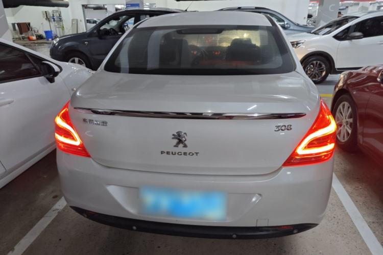 Used Peugeot 308 2014 Enjoy Edition Classic 1.6L Automatic Premium Model Exterior 4
