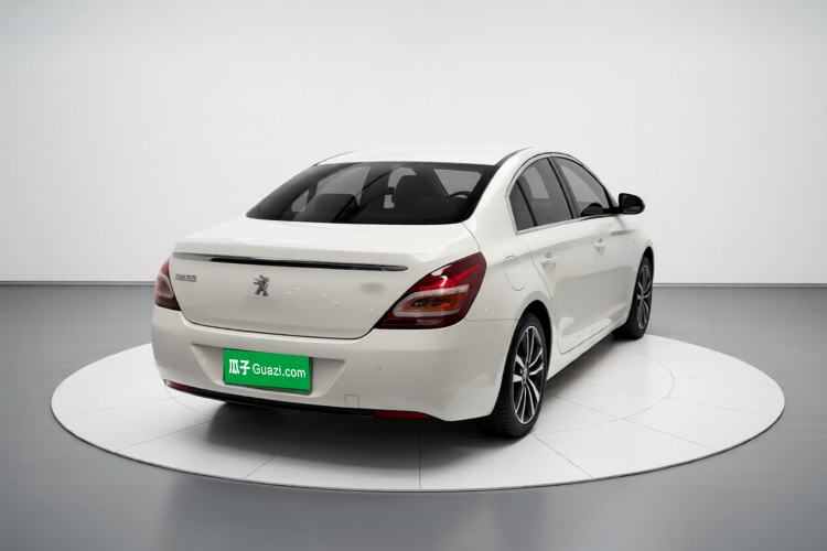Used Peugeot 308 2014 Enjoyment Edition Classic 1.6L Automatic Fashion Model Exterior 4
