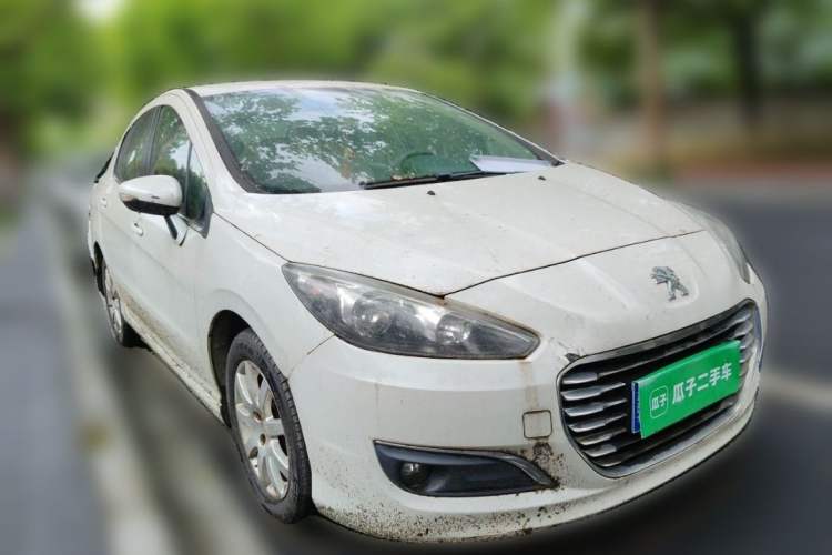 Used Peugeot 308 2014 Enjoy Edition Classic 1.6L Automatic Premium Model Exterior 4