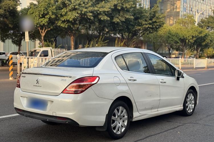 Used Peugeot 308 2014 Enjoy Edition Classic 1.6L Automatic Premium Model Exterior 5