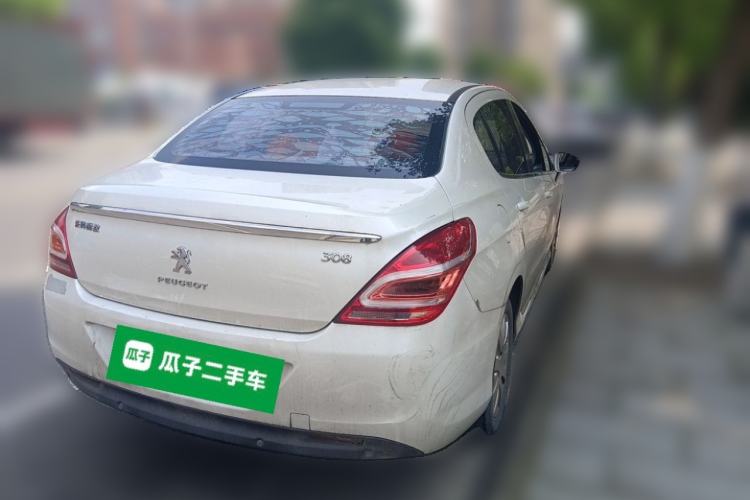 Used Peugeot 308 2014 Enjoy Edition Classic 1.6L Manual Fashion Model Exterior 5