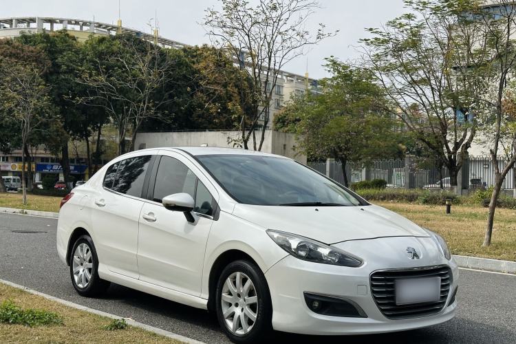Used Peugeot 308 2014 Enjoy Edition Classic 1.6L Automatic Premium Model Exterior 7