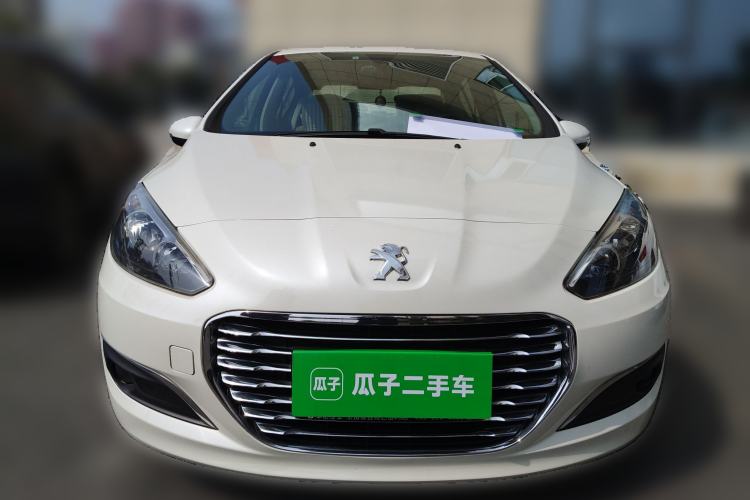 Used Peugeot 308 2014 Enjoy Edition Classic 1.6L Manual YouShang Model Front
