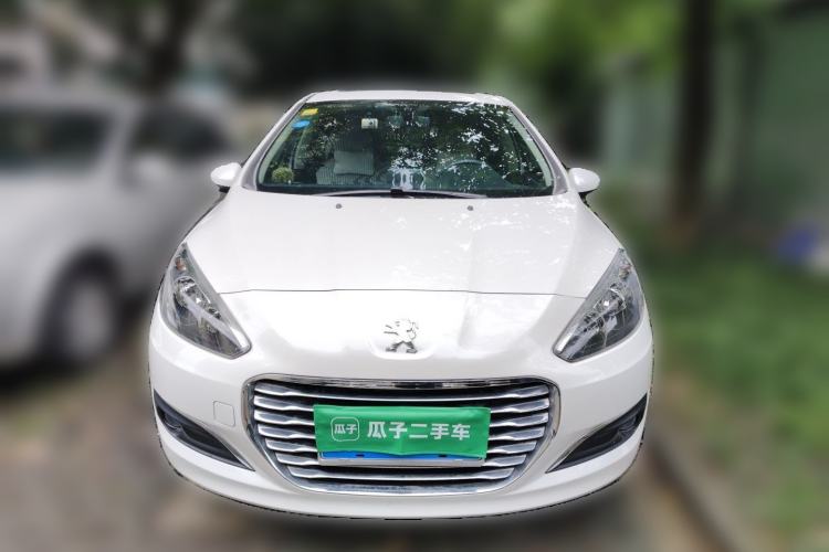 Used Peugeot 308 2014 Enjoy Edition Classic 1.6L Manual Fashion Model Front