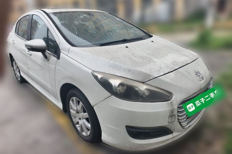 Used Peugeot 308 2014 Enjoyment Edition Classic 1.6L Automatic Fashion Model Front Right 45 Deg