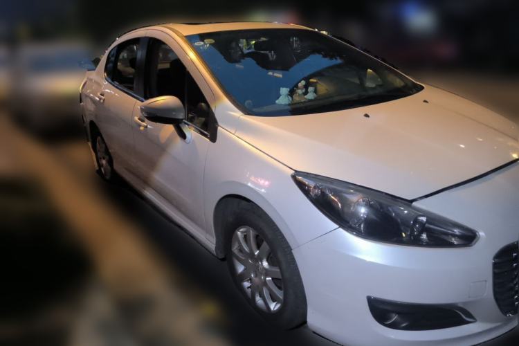 Used Peugeot 308 2014 Enjoy Edition Classic 1.6L Automatic Premium Model Front Right 45 Deg