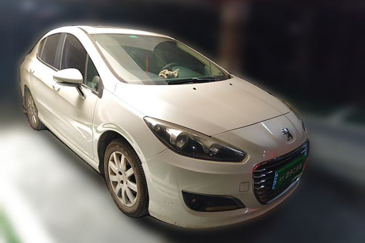 Used Peugeot 308 2014 Enjoy Edition Classic 1.6L Manual Fashion Model Front Right 45 Deg