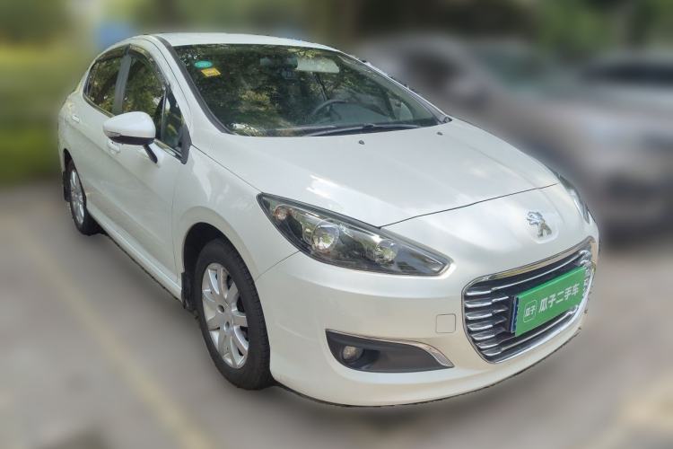 Used Peugeot 308 2014 Enjoy Edition Classic 1.6L Manual YouShang Model Front Right 45 Deg