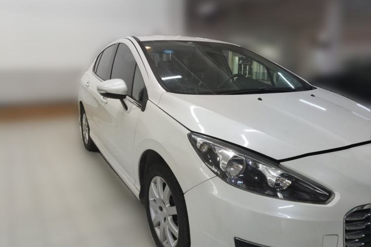 Used Peugeot 308 2014 Enjoy Edition Classic 1.6L Automatic Premium Model Front Right 45 Deg