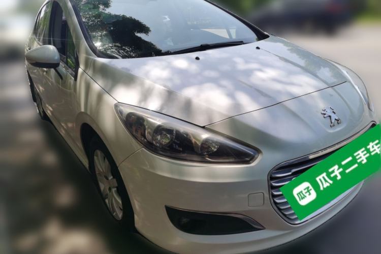 Used Peugeot 308 2014 Enjoy Edition Classic 1.6L Manual YouShang Model Front Right 45 Deg
