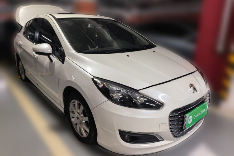 Used Peugeot 308 2014 Enjoyment Edition Classic 1.6L Automatic Fashion Model Front Right 45 Deg