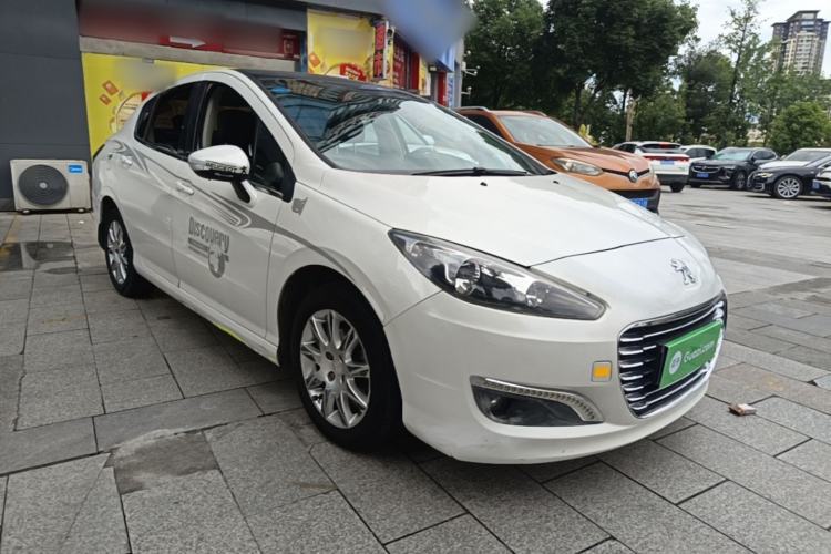 Used Peugeot 308 2014 Enjoy Edition Classic 1.6L Manual Fashion Model Front Right 45 Deg