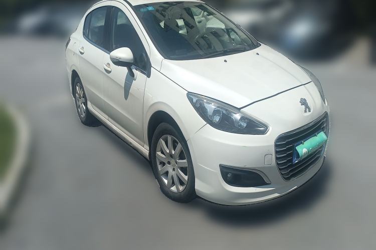 Used Peugeot 308 2014 Enjoyment Edition Classic 1.6L Automatic Fashion Model Front Right 45 Deg
