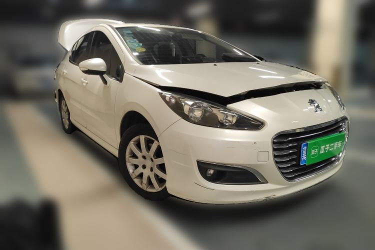 Used Peugeot 308 2014 Enjoyment Edition Classic 1.6L Automatic Fashion Model Front Right 45 Deg