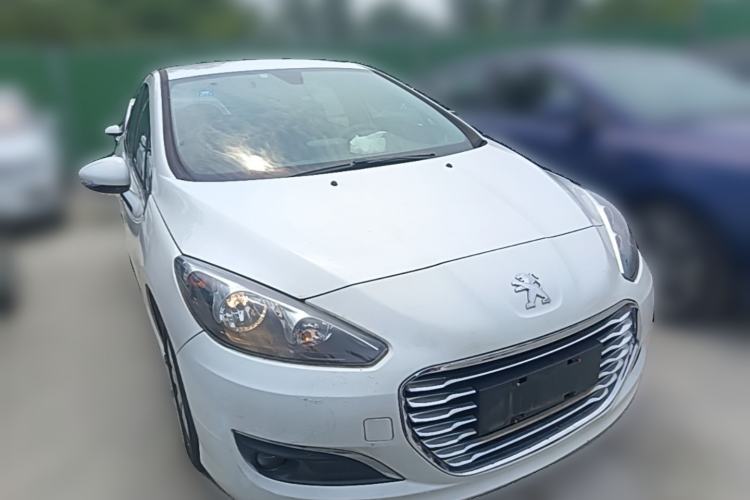 Used Peugeot 308 2014 Enjoy Edition Classic 1.6L Manual YouShang Model Front Right 45 Deg
