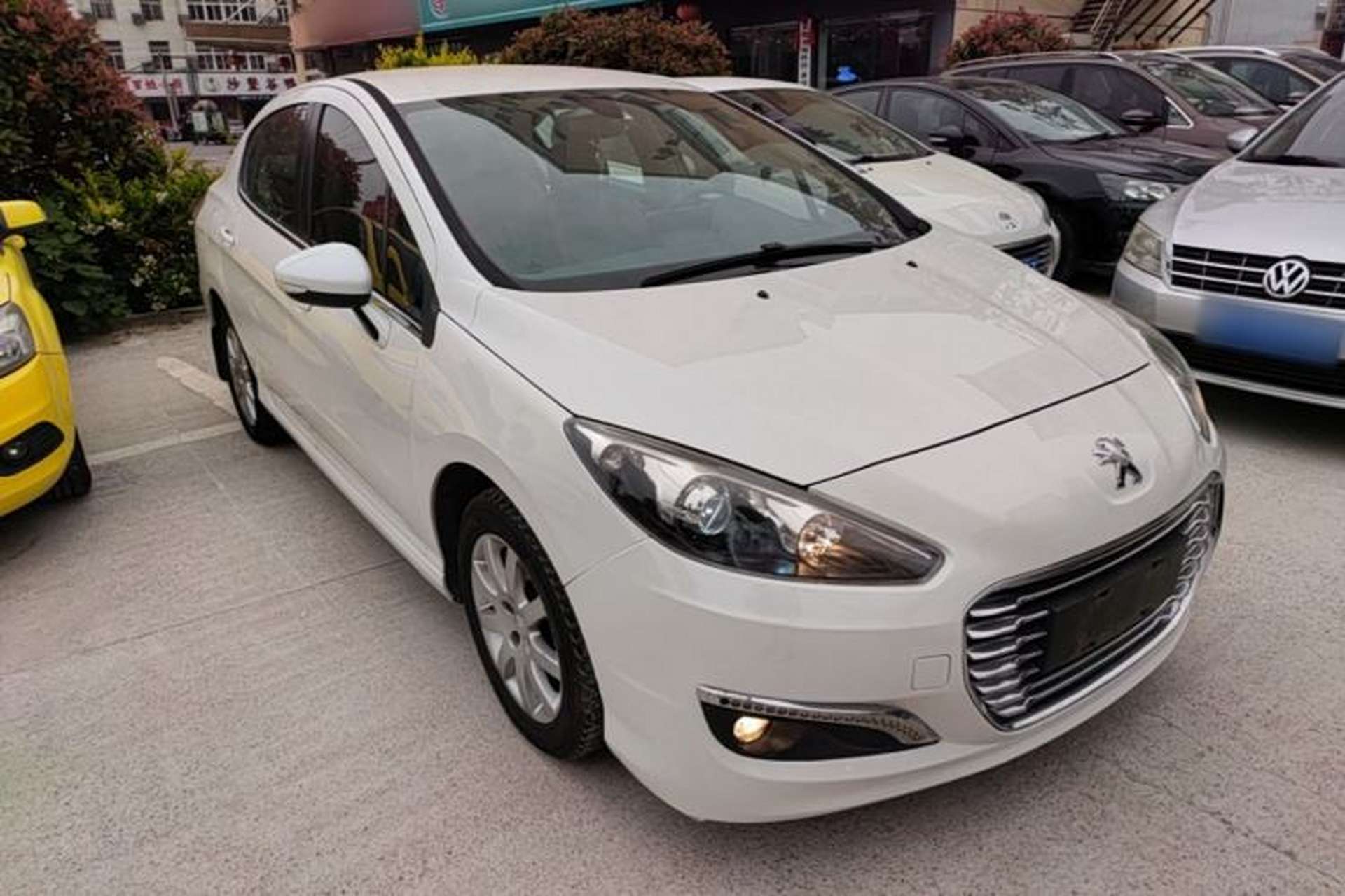 Used Peugeot 308 2014 Enjoy Edition Classic 1.6L Manual YouShang Model Front Right 45 Deg