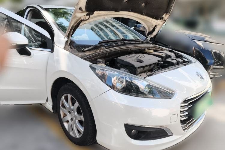 Used Peugeot 308 2014 Enjoy Edition Classic 1.6L Automatic Premium Model Front Right 45 Deg