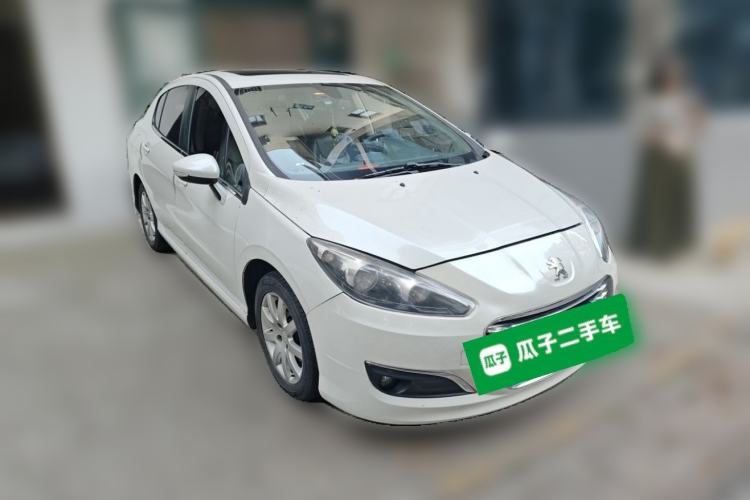 Used Peugeot 308 2014 Enjoyment Edition Classic 1.6L Automatic Fashion Model Front Right 45 Deg