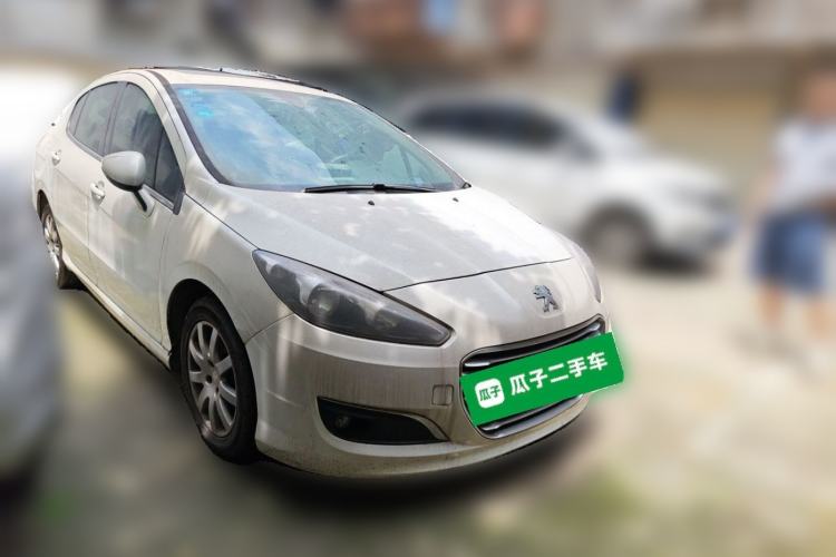 Used Peugeot 308 2014 Enjoyment Edition Classic 1.6L Automatic Fashion Model Front Right 45 Deg