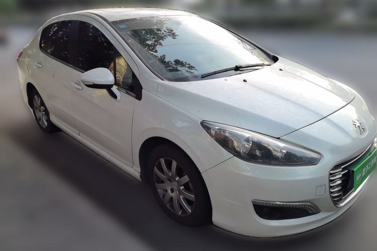 Used Peugeot 308 2014 Enjoyment Edition Classic 1.6L Automatic Fashion Model Front Right 45 Deg