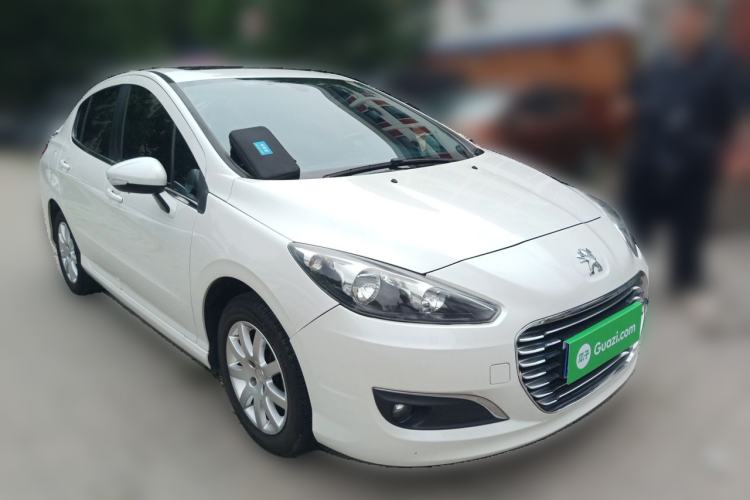 Used Peugeot 308 2014 Enjoy Edition Classic 1.6L Manual Fashion Model Front Right 45 Deg