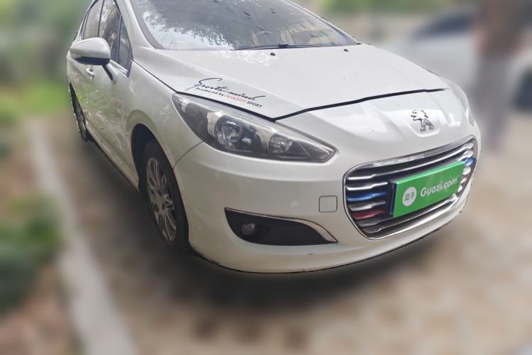 Used Peugeot 308 2014 Enjoyment Edition Classic 1.6L Automatic Fashion Model Front Right 45 Deg