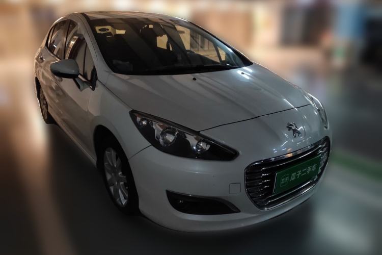 Used Peugeot 308 2014 Enjoyment Edition Classic 1.6L Automatic Fashion Model Front Right 45 Deg