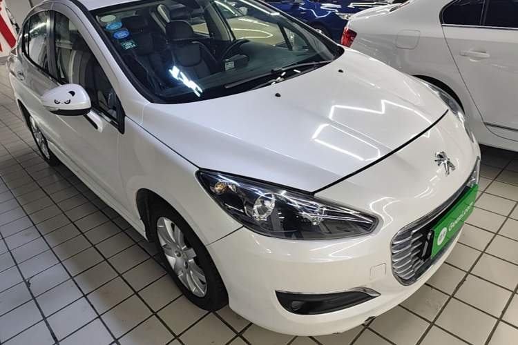 Used Peugeot 308 2014 Enjoy Edition Classic 1.6L Automatic Premium Model Front Right 45 Deg
