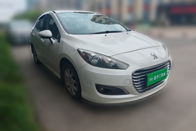 Used Peugeot 308 2014 Enjoy Edition Classic 1.6L Manual YouShang Model Front Right 45 Deg