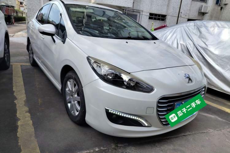 Used Peugeot 308 2014 Enjoy Edition Classic 1.6L Automatic Premium Model Front Right 45 Deg