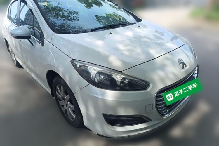 Used Peugeot 308 2014 Enjoy Edition Classic 1.6L Manual Fashion Model Front Right 45 Deg