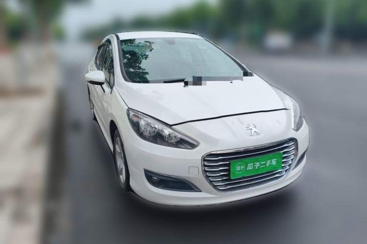 Used Peugeot 308 2014 Enjoy Edition Classic 1.6L Manual YouShang Model Front Right 45 Deg
