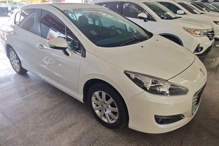Used Peugeot 308 2014 Enjoyment Edition Classic 1.6L Automatic Fashion Model Front Right 45 Deg