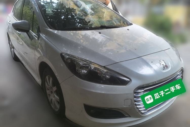 Used Peugeot 308 2014 Enjoyment Edition Classic 1.6L Automatic Fashion Model Front Right 45 Deg