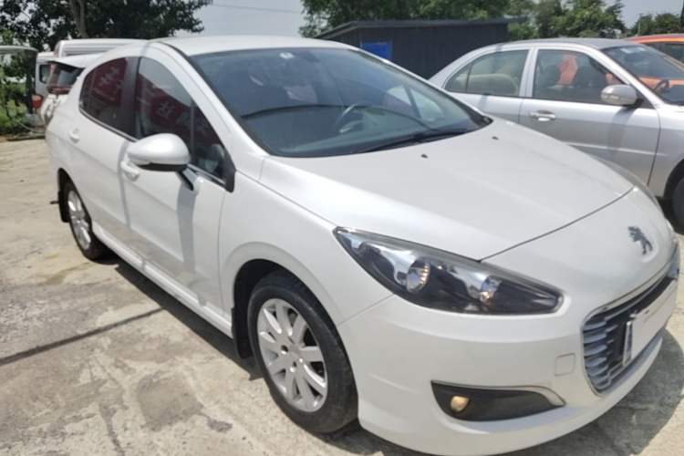 Used Peugeot 308 2014 Enjoy Edition Classic 1.6L Manual YouShang Model Front Right 45 Deg