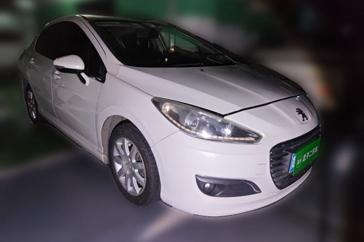 Used Peugeot 308 2014 Enjoyment Edition Classic 1.6L Automatic Fashion Model Front Right 45 Deg
