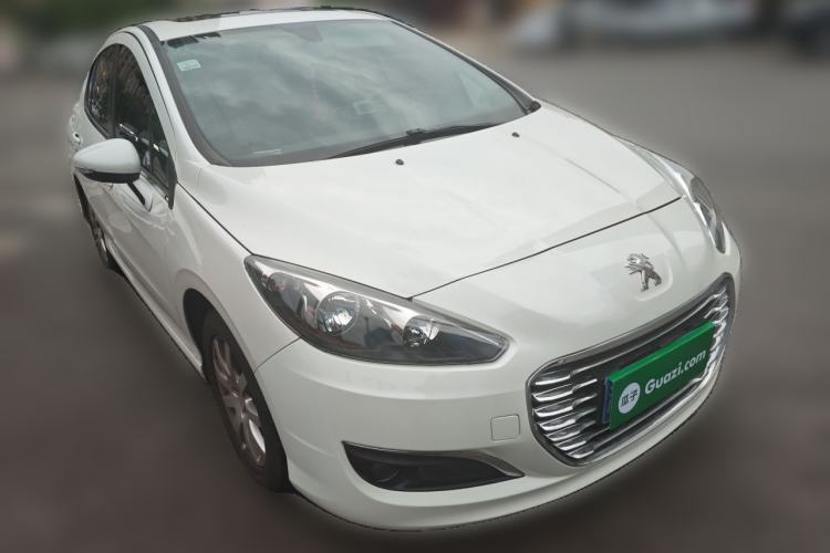 Used Peugeot 308 2014 Enjoyment Edition Classic 1.6L Automatic Fashion Model Front Right 45 Deg