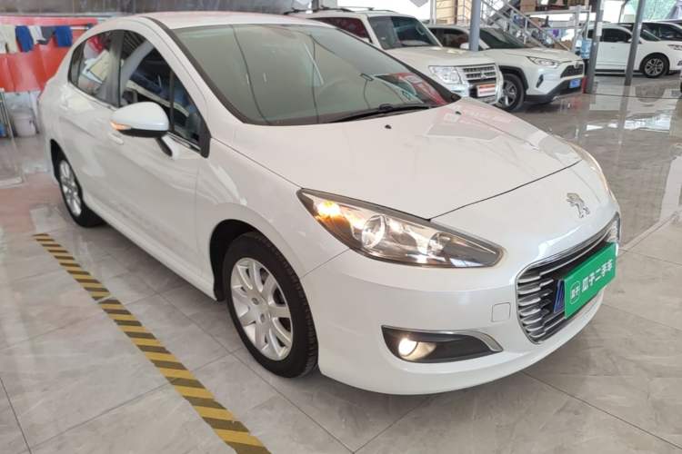Used Peugeot 308 2014 Enjoy Edition Classic 1.6L Manual YouShang Model Front Right 45 Deg