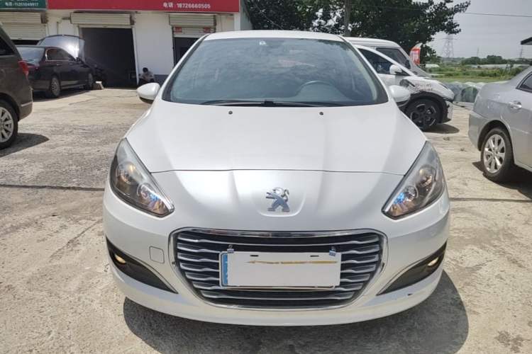 Used Peugeot 308 2014 Enjoy Edition Classic 1.6L Manual YouShang Model Front