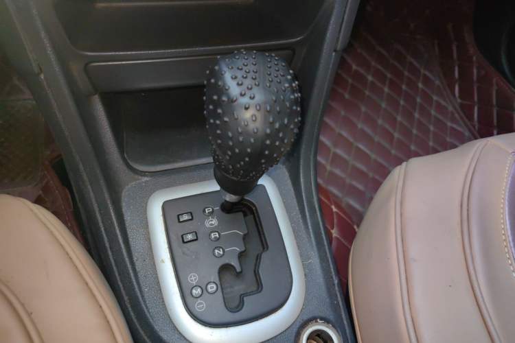 Used Peugeot 308 2014 Enjoy Edition Classic 1.6L Automatic Premium Model Gear Lever