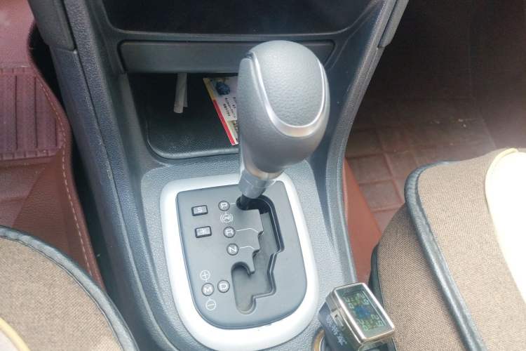 Used Peugeot 308 2014 Enjoy Edition Classic 1.6L Automatic Premium Model Gear Lever