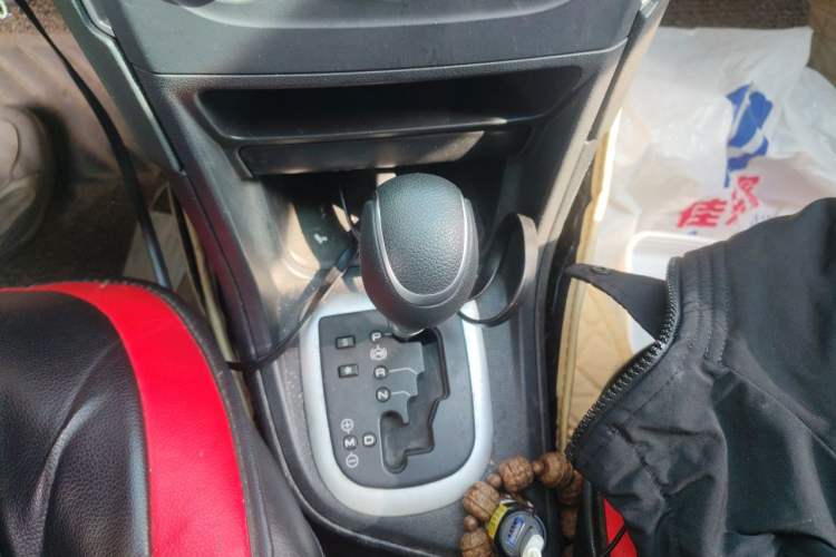 Used Peugeot 308 2014 Enjoy Edition Classic 1.6L Automatic Premium Model Gear Lever