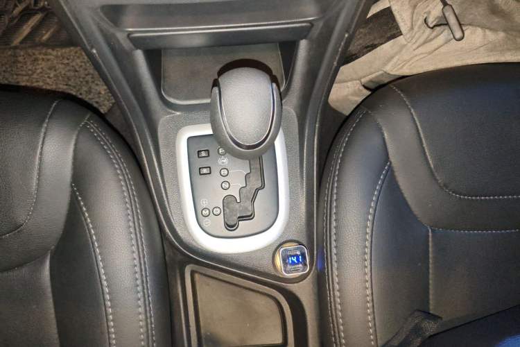 Used Peugeot 308 2014 Enjoy Edition Classic 1.6L Automatic Premium Model Gear Lever