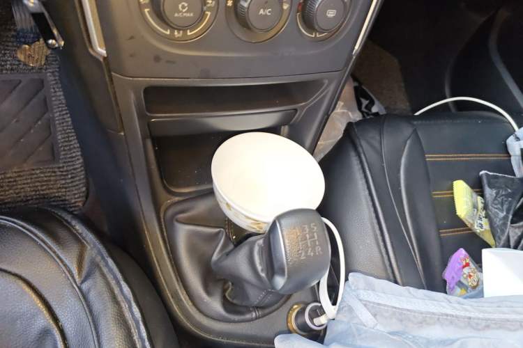 Used Peugeot 308 2014 Enjoy Edition Classic 1.6L Manual YouShang Model Gear Lever