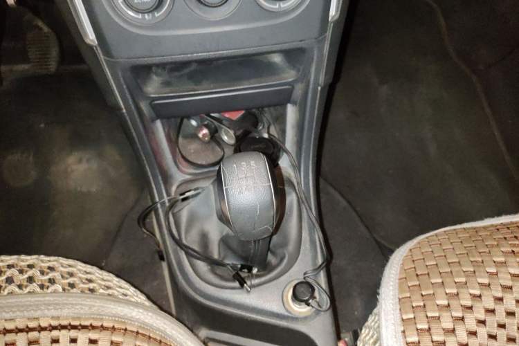 Used Peugeot 308 2014 Enjoy Edition Classic 1.6L Manual YouShang Model Gear Lever