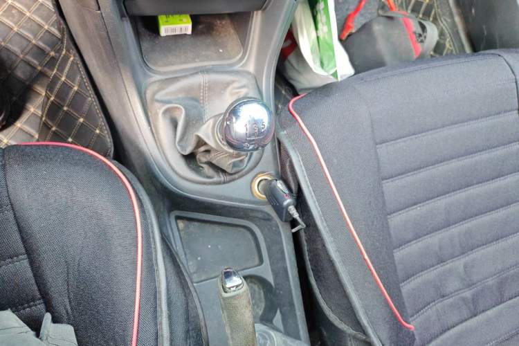 Used Peugeot 308 2014 Enjoy Edition Classic 1.6L Manual YouShang Model Gear Lever