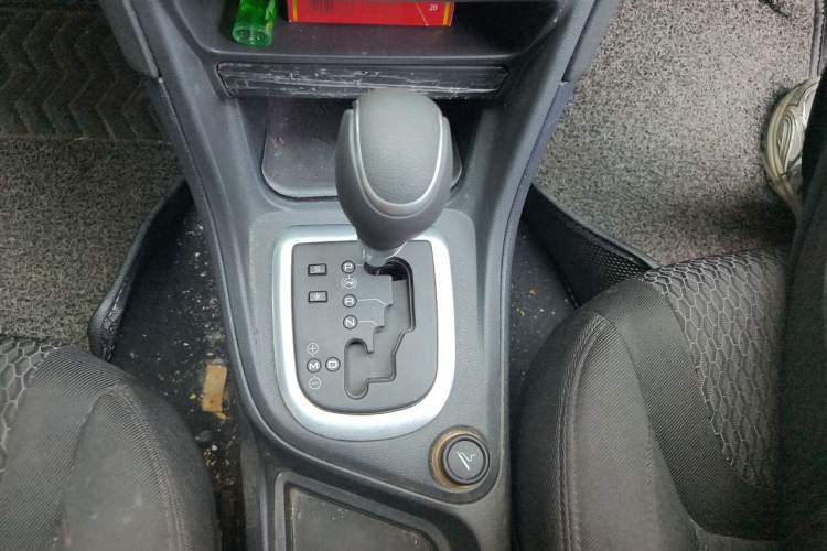 Used Peugeot 308 2014 Enjoyment Edition Classic 1.6L Automatic Fashion Model Gear Lever