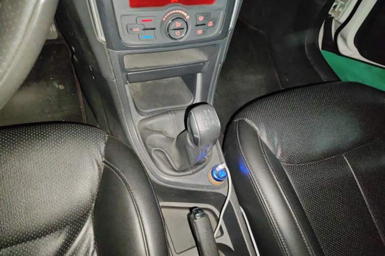 Used Peugeot 308 2014 Enjoy Edition Classic 1.6L Manual Fashion Model Gear Lever