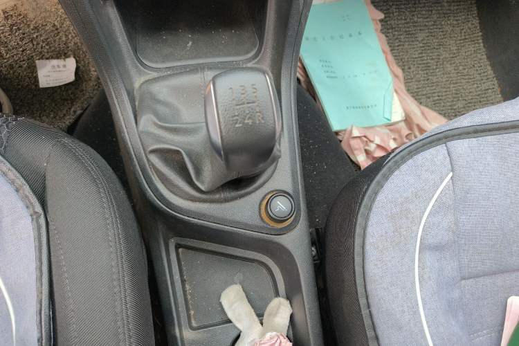 Used Peugeot 308 2014 Enjoy Edition Classic 1.6L Manual YouShang Model Gear Lever